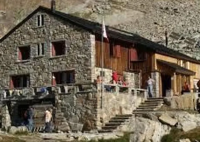 Haus Mondelli By Interhome 아파트 사스-알마겔