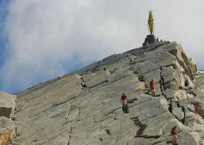 Haus Mondelli By Interhome アパート サース・アルマゲル