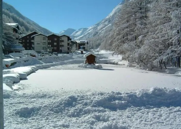 Haus Mondelli By Interhome アパート サース・アルマゲル